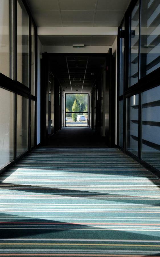 Ibis Styles Segre Hotel Exterior photo